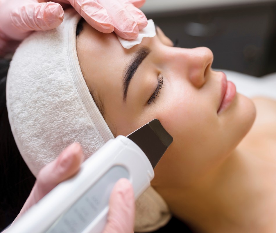 Hidrafacial y Limpieza Facial Profunda (2)