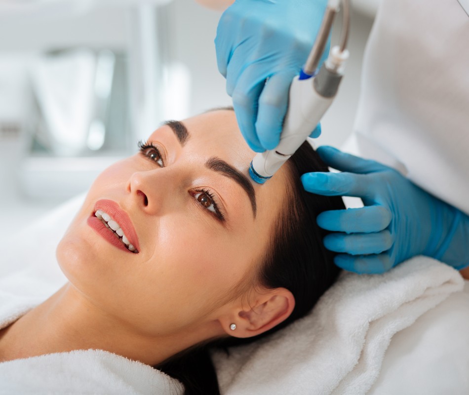 Hidrafacial y Limpieza Facial Profunda